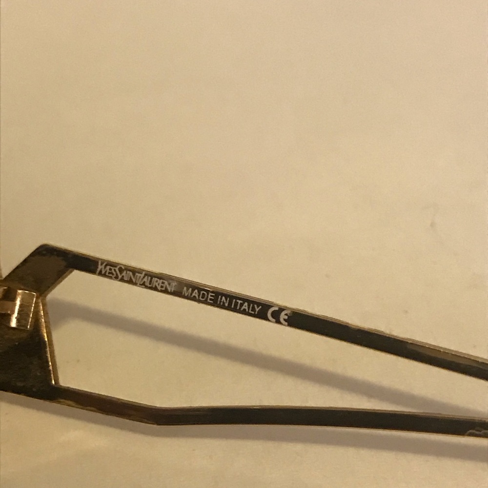 💯% Authentic Yves Saint Laurent Sunglasses - Picture 6 of 8